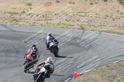 media/Apr-20-2025-AHRMA (Sun) [[393a79c373]]/Race/Group 11 early race/Turn 4b/